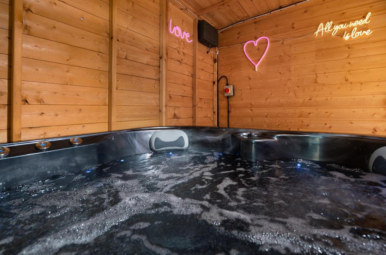 Perfect Couple Retreat To Unwind&Relax With Hottub Apartment Peacehaven Luaran gambar