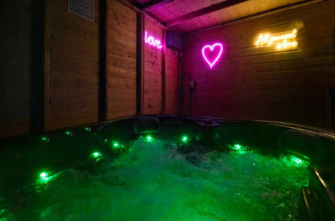 Perfect Couple Retreat To Unwind&Relax With Hottub Apartment Peacehaven Luaran gambar